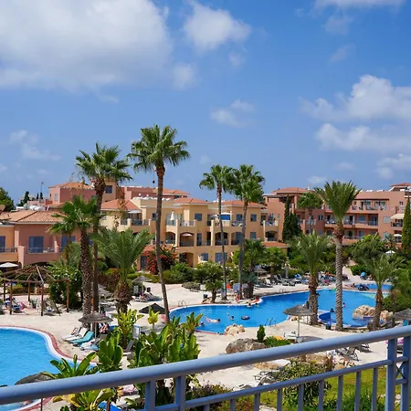 Resitour - Limnaria Gardens Pafos